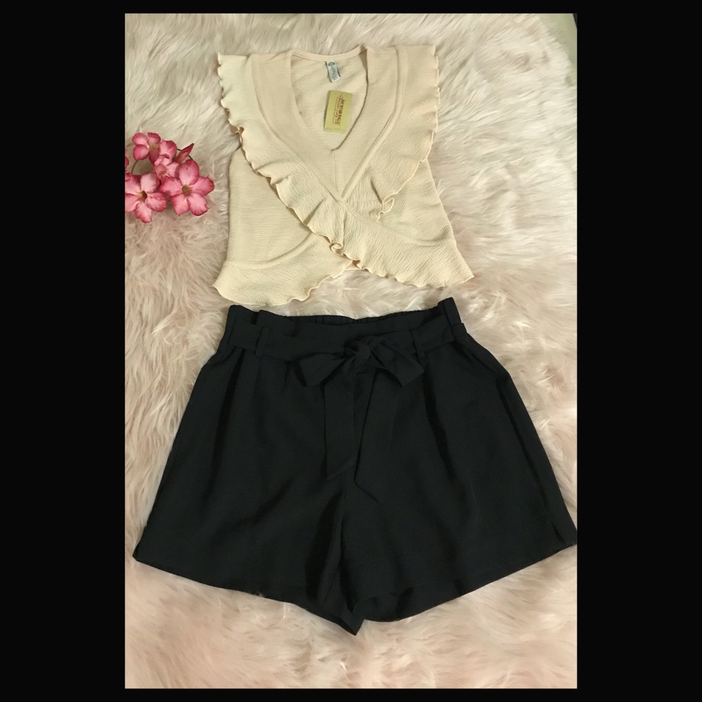 šAmerican Rag Ruffled Crop Topš - Picture 4 of 5